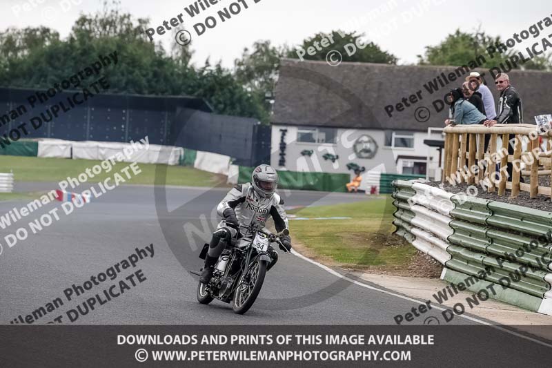 Vintage motorcycle club;eventdigitalimages;mallory park;mallory park trackday photographs;no limits trackdays;peter wileman photography;trackday digital images;trackday photos;vmcc festival 1000 bikes photographs